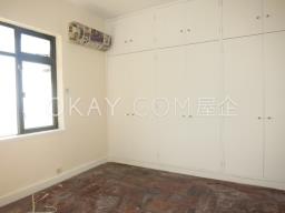 Repulse Bay Apartments image 8