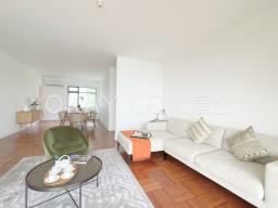 Repulse Bay Apartments image 3