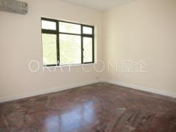 Repulse Bay Apartments image 7