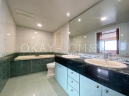 Repulse Bay Towers image 6