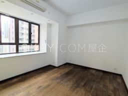 Robinson Heights image 4