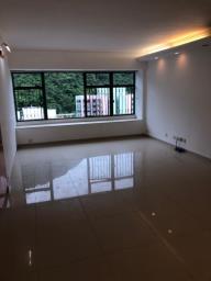 Robinson Place Tower 1 image 2