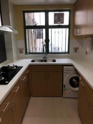 Robinson Place Tower 1 image 3