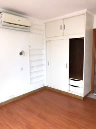 Robinson Place Tower 1 image 7