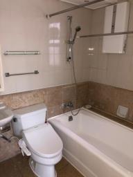 Robinson Place Tower 2 image 6