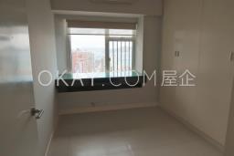 Robinson Place image 10