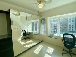 Robinson Place image 7