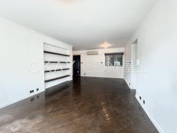 Robinson Place image 4