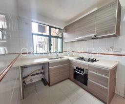 Robinson Place image 9