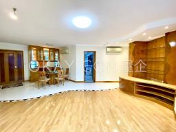 Robinson Place image 4