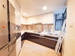 Robinson Place image 10