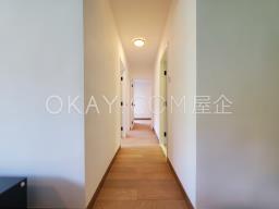 Ronsdale Garden image 9