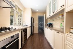 Scenic Villas image 9