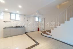 Sea Breeze Villa image 7