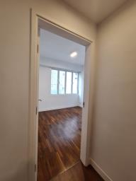 Sherwood Court image 9