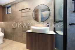 Showboat Mansion image 9