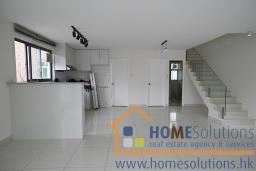 Shui Hau Village House image 1