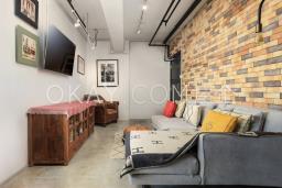 Siu On Building image 3