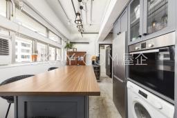 Siu On Building image 6