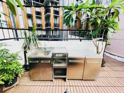 Smiling Court image 7