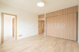 St Joan Court image 6