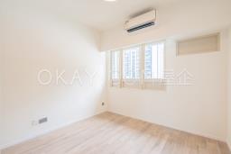 St Joan Court image 8