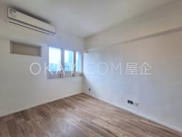 St Joan Court image 8