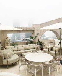 St Louis Mansion image 2