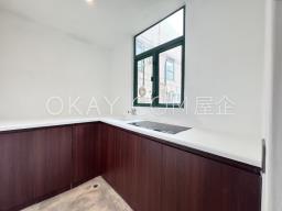 Stanford Villa image 7