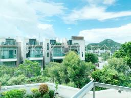 Stanford Villa image 10