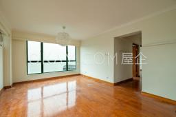 Stanley Beach Villa image 2