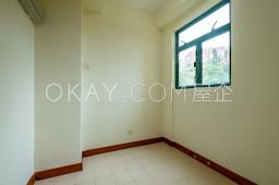 Stanley Beach Villa image 8