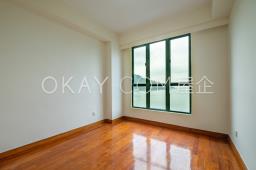 Stanley Beach Villa image 3