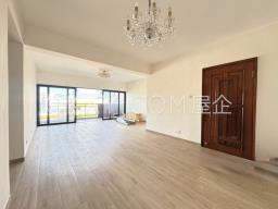 Summit Court image 1