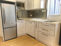 Sunrise House image 5