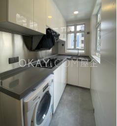 Tak On Mansion image 6