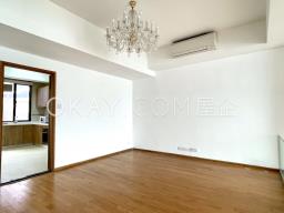 The Beachfront image 10