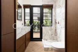 The Notting Hill image 10