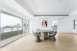 The Repulse Bay image 3