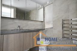 Tong Fuk Village House image 4