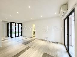 Way Man Court image 1