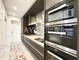 Way Man Court image 4