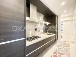 Way Man Court image 4