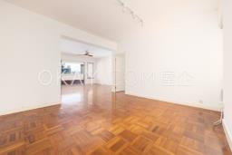 Wing Hong Mansion image 3