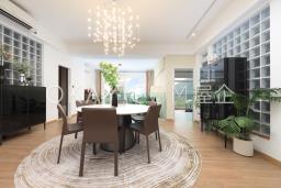 Woodland Villa image 2