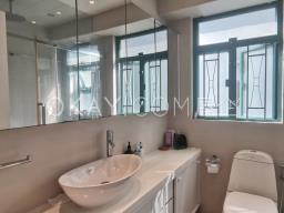 Yue King Building image 7