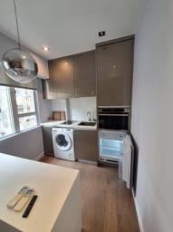 Yuk Yat Building image 2