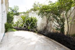 110 Repulse Bay Road image 9
