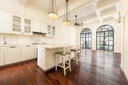 35 Bonham Road image 3