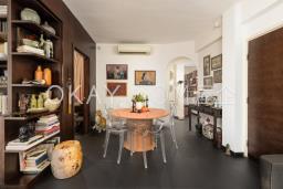 39 Lyttelton Road image 7